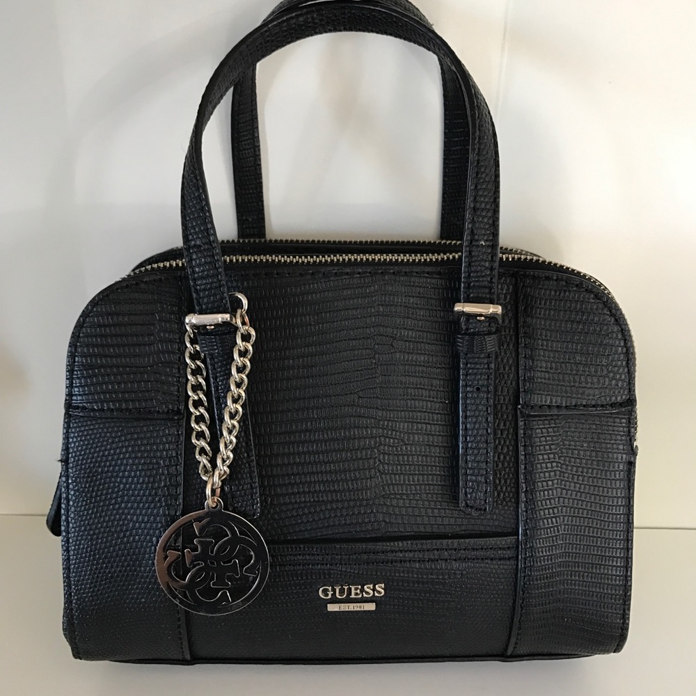 GUESS Huntley Small Cati Satchel